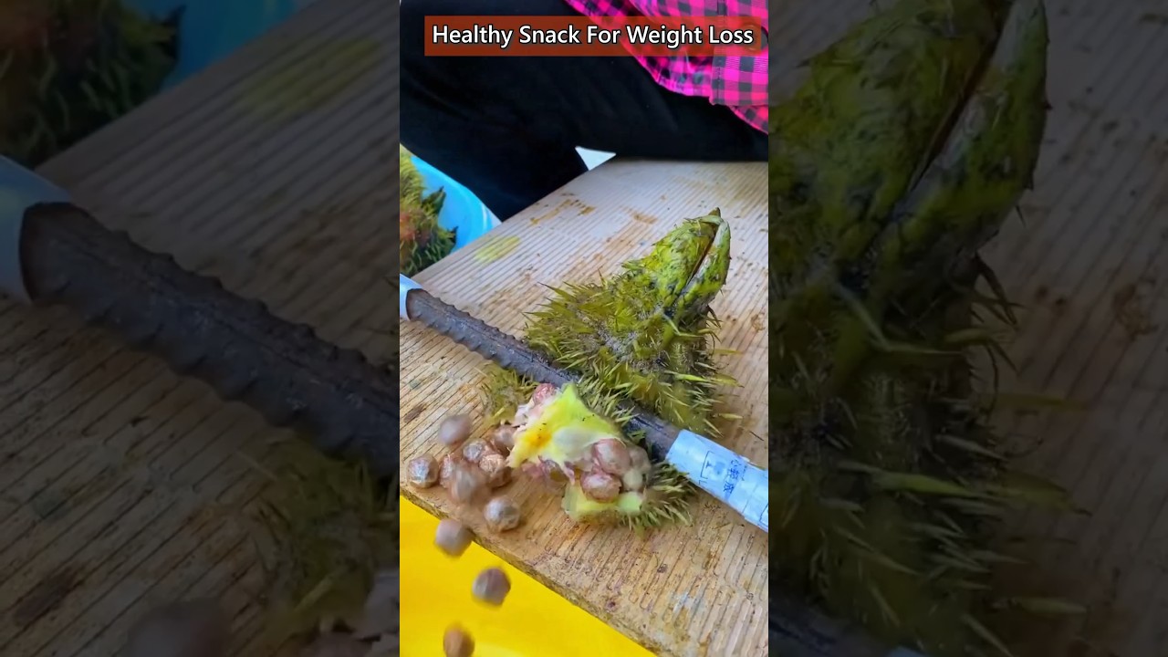 Сбор лисьих орехов &mdash; знаете ли вы об этом суперпродукте #satisfying #shorts