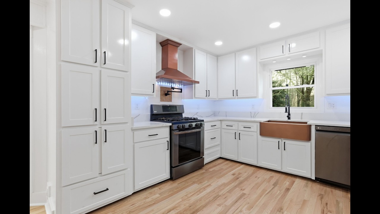 9785 La View Circle, Roswell GA_Home Tour