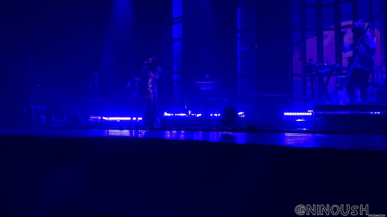 JENIFER - RESTE (LIVE À NICE)