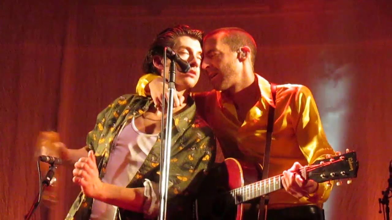 Standing Next To Me + goodbyes - The Last Shadow Puppets @ Paradiso, Amsterdam 2016