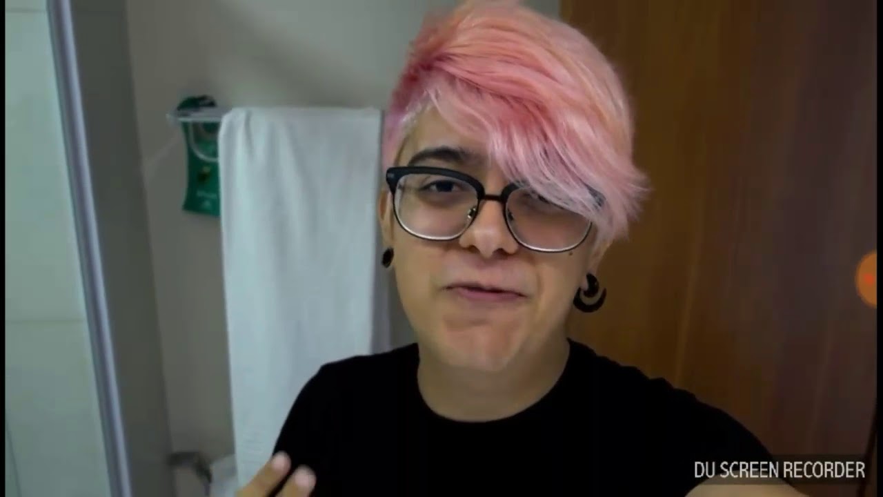 Algo de especial 😏| crack mitw
