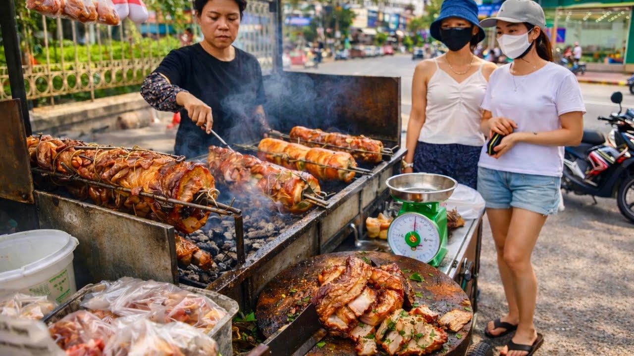 🔥 Street BBQ So Fragrant – You Can’t Walk Past Without Stopping!
