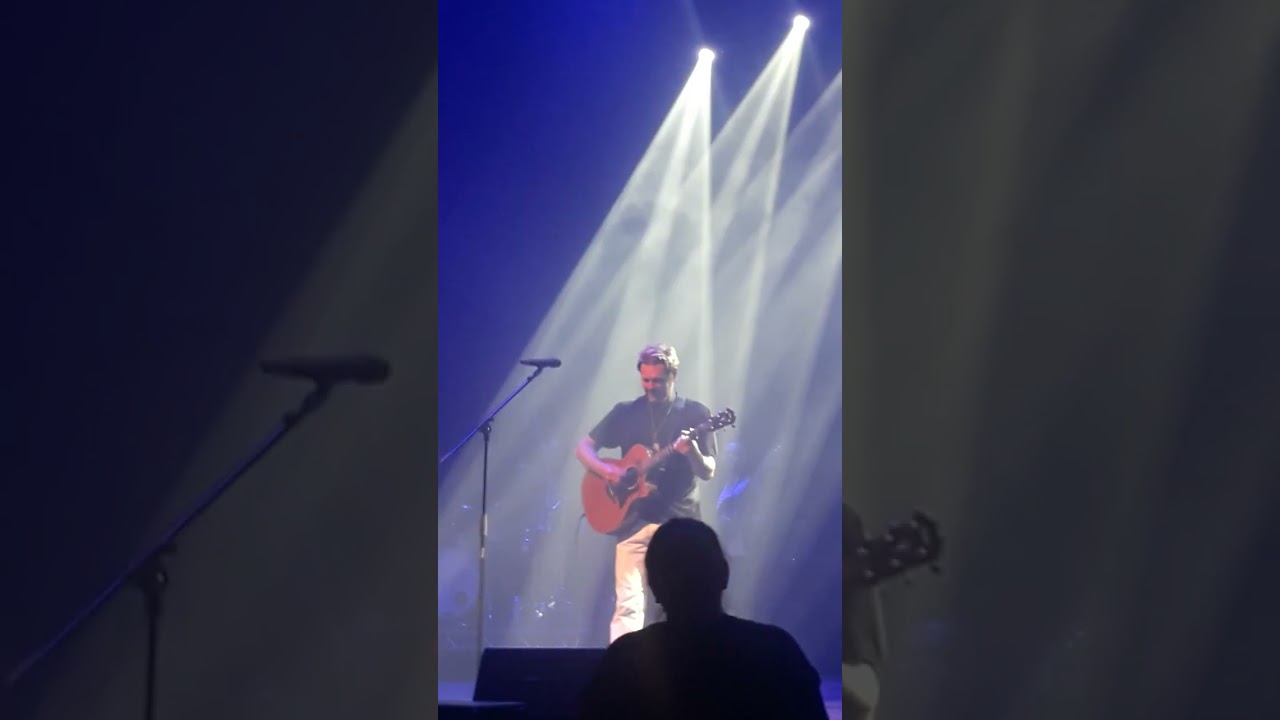 Brian McFadden Performing Flying Without Wings-25th May 23