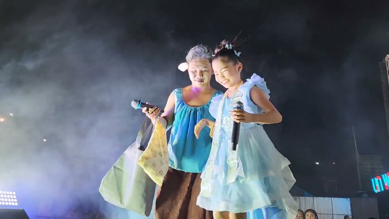 รวมคลิป 💘💘 น้องอะอาย-ฮอยกอดภูยอดรวย+เสียงจากสาวลาว+หลายย่างามบ่ - 