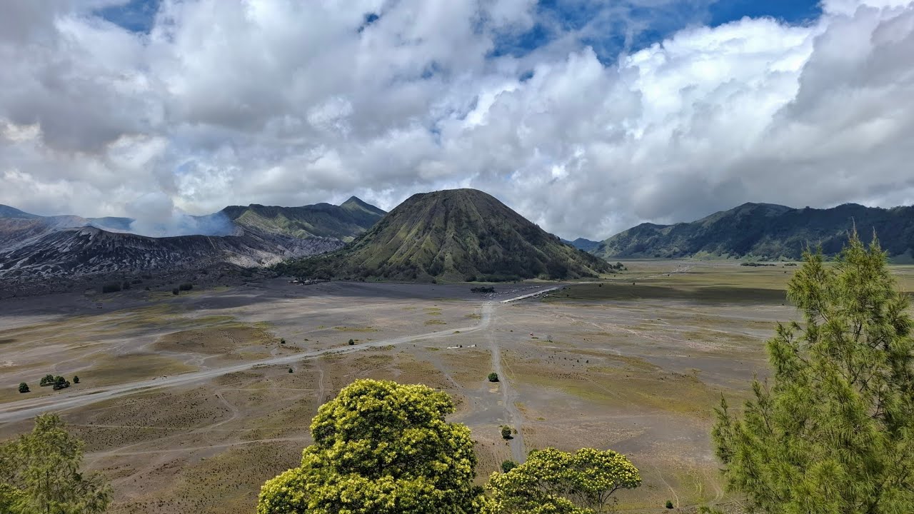 BROMO TENGGER SEMERU