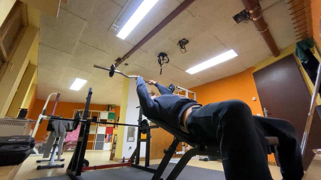 Never Give Up - Part 2 - Chest & Arms (full training)