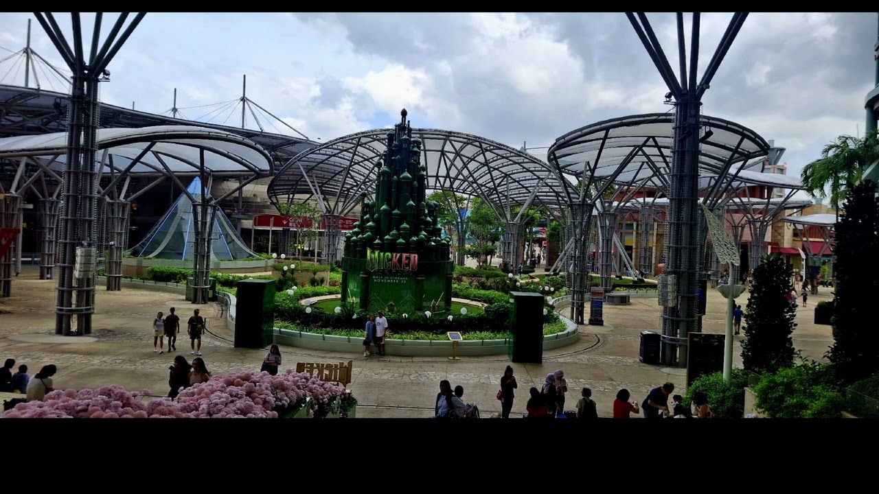 Padahal Hidup Tak Serumit Itu