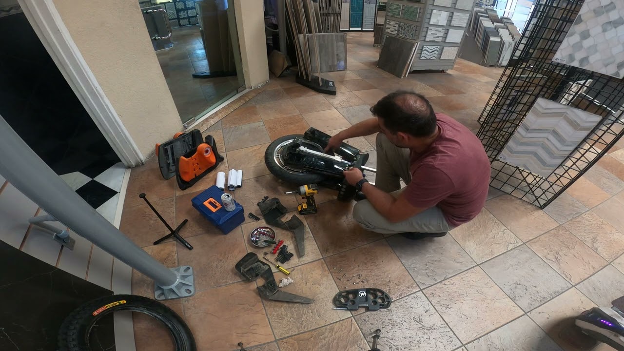 Begode Master Tire change - No wires unplugged