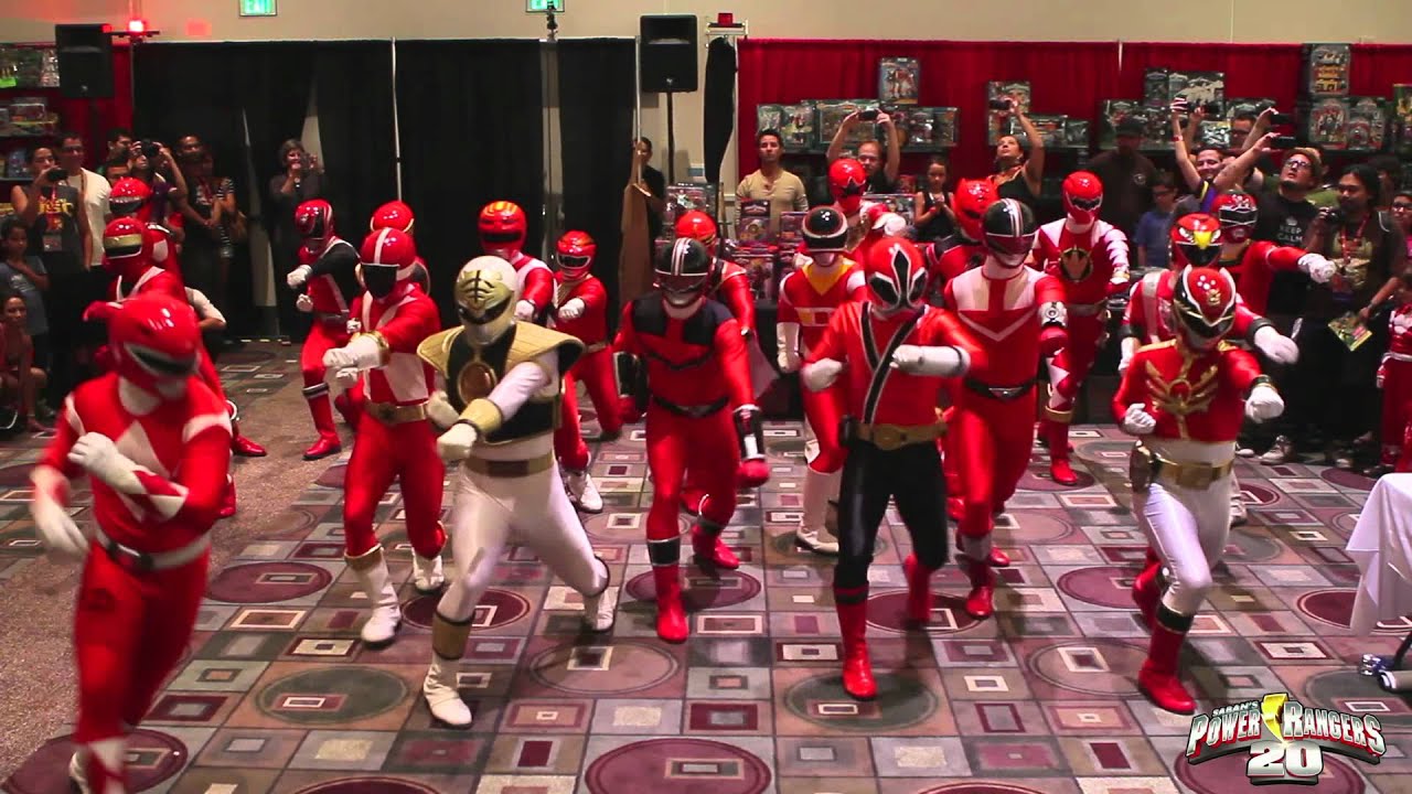 Power Rangers | Power Rangers MEGA Flash Mob at Power Morphicon!