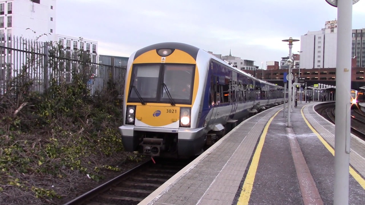 Trains at Great Victoria Street 21/3/17