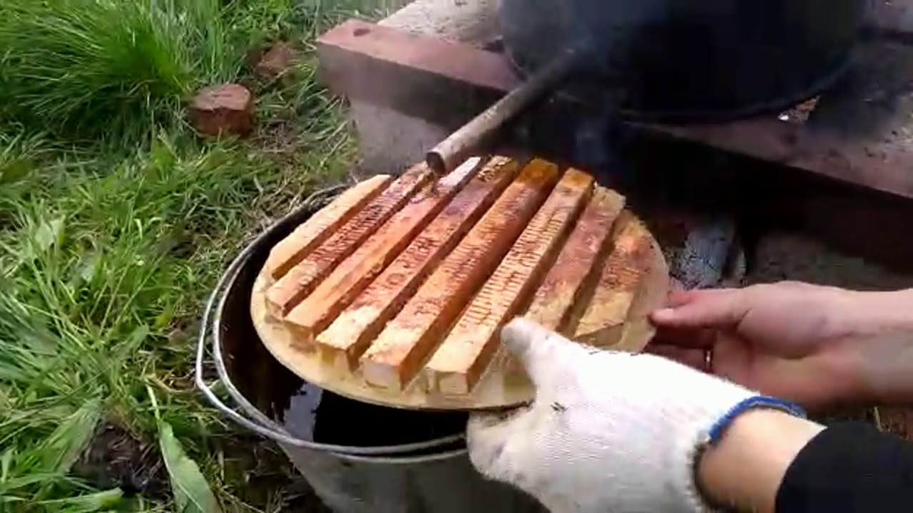 КАК ПРИМАНИТЬ РОЙ ПЧЕЛ В ЛОВУШКУ! ОБРАБАТЫВАЮ и КОМПЛЕКТУЮ ЛОВУШКИ перед установкой.