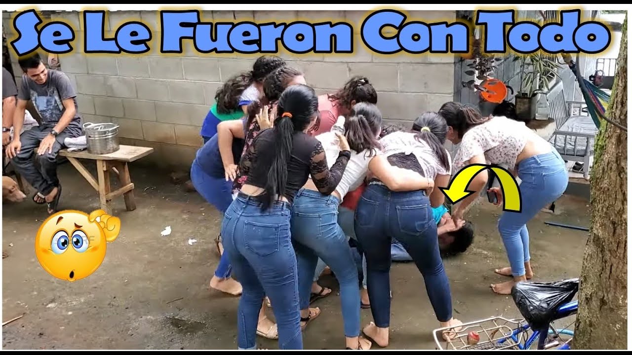 -Todas Las Chicas Se Le Van Con Todo A Este Pobre Hombre😱,Nadie Quisiera Estar En Sus Zapatos-