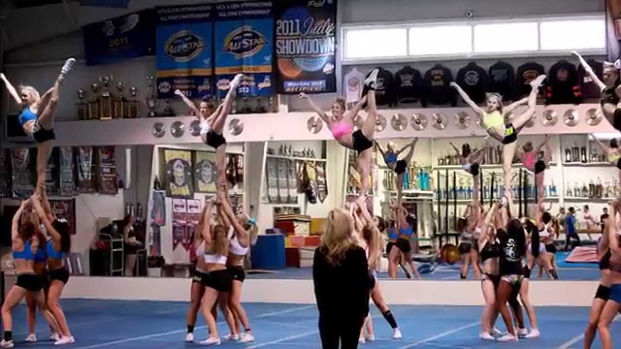 Green Bay Elite Cheer - Lime Worlds Send Off - 2015