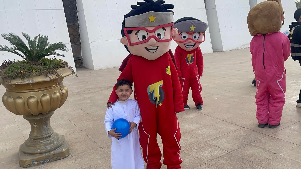 حمزة وصلاة العيد: لحظات فرح وأجواء العيد مع العيلة ومفاجآت اليوم من البداية للنهاية!