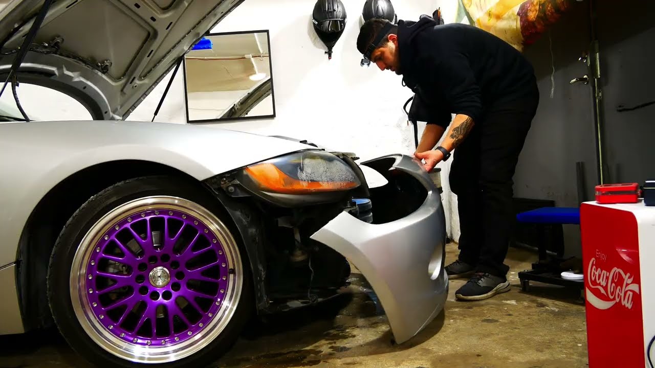 REMOVING BMW Z4 E85 FRONT BUMPER
