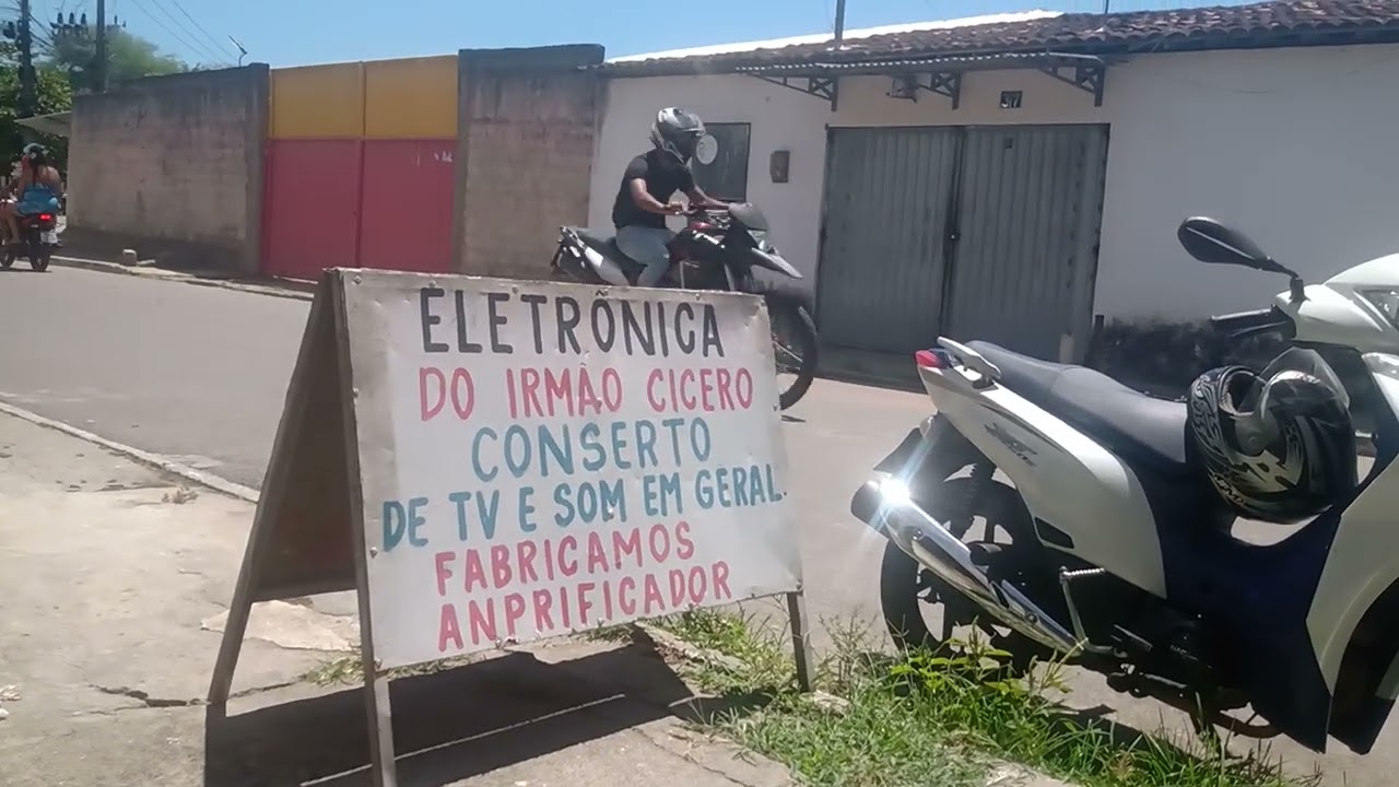 Eu vendendo o meu geladinho mas até agora não vendi nada