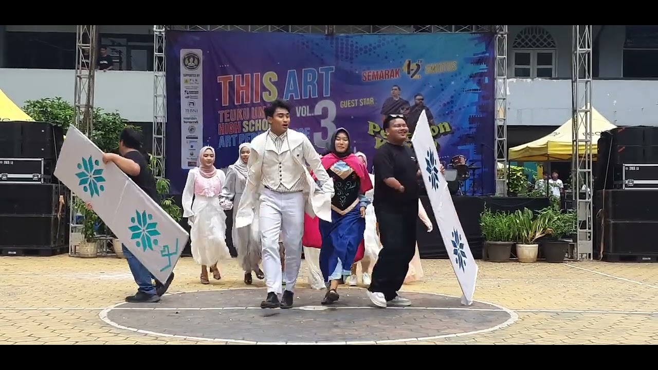 THIS ART DRAMA MUSICAL DISNEY KELAS XII IPS 1