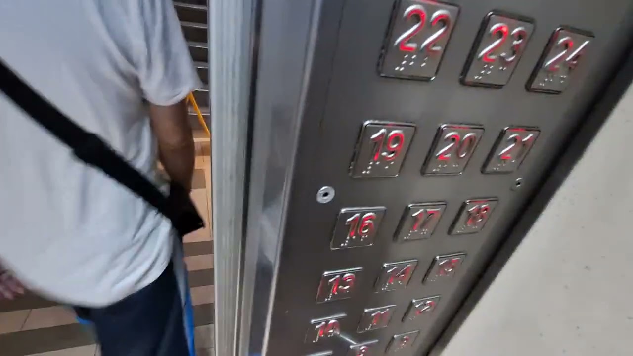Block 7 Tanjong Pagar Plaza 2007 Huasheng Fujitec Elevator (Lift A)