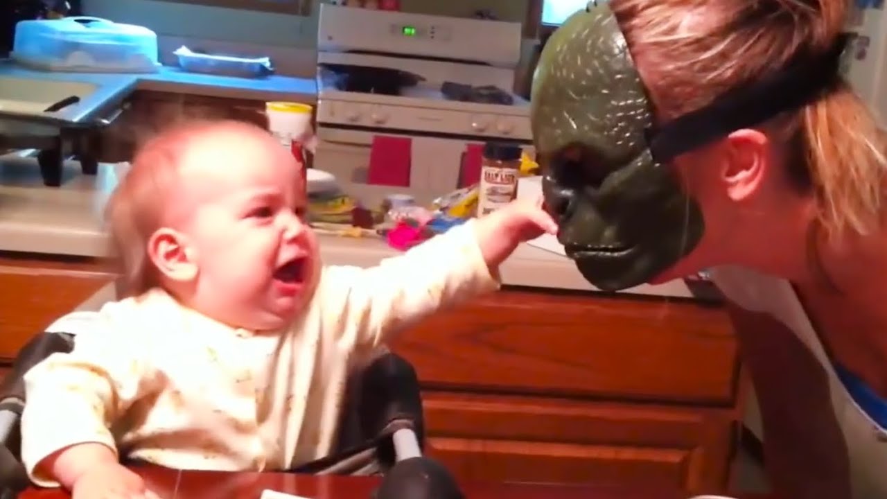 les vidéos les plus drôles pour les enfants effrayés de masque