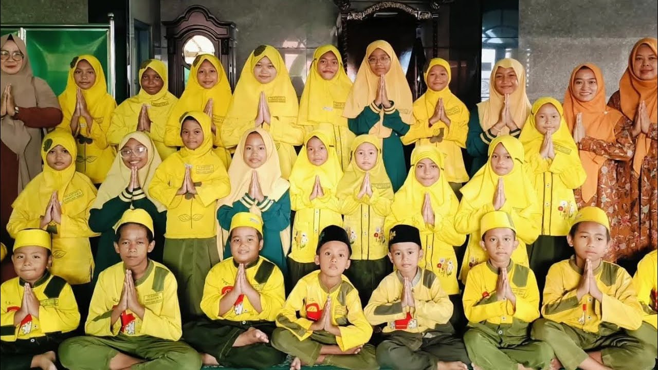 PERSIAPAN TEST AKHIR MARHALAH ULA/BERSAMA UMIK YAYUK SRI RAHAYU,S.Ag,M.Pd/TPQ ARROSYIDAH 