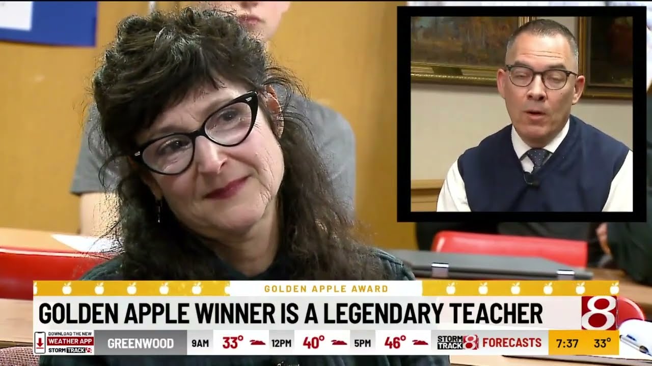 Legendary literature teacher “yelps” students to success