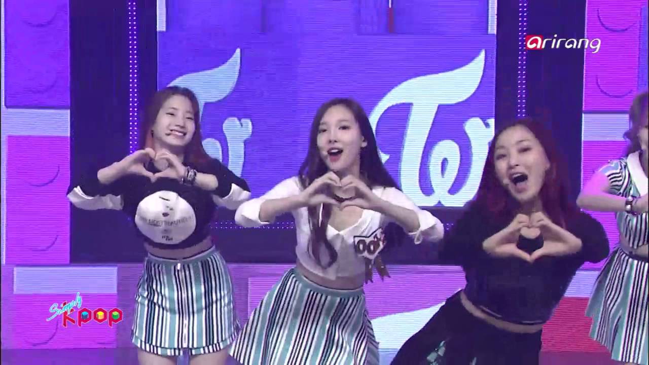 Simply K-Pop - TWICE(트와이스) _ Like OOH－AHH(우아하게) - Ep.189 / 2015-11-13