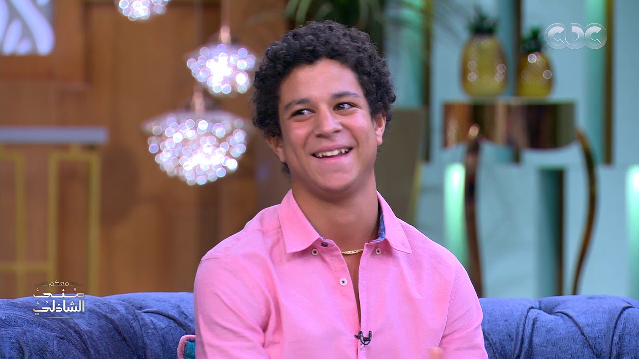 لعبة الصراحة بين احمد داش واخواته في معكم منى الشاذلي