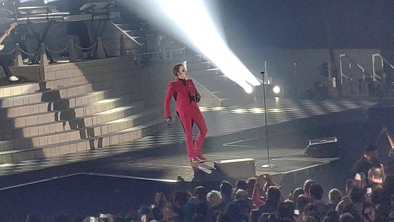 Ghost - Mary On a Cross(8/12/19 Sant Jordi Club, Barcelona)