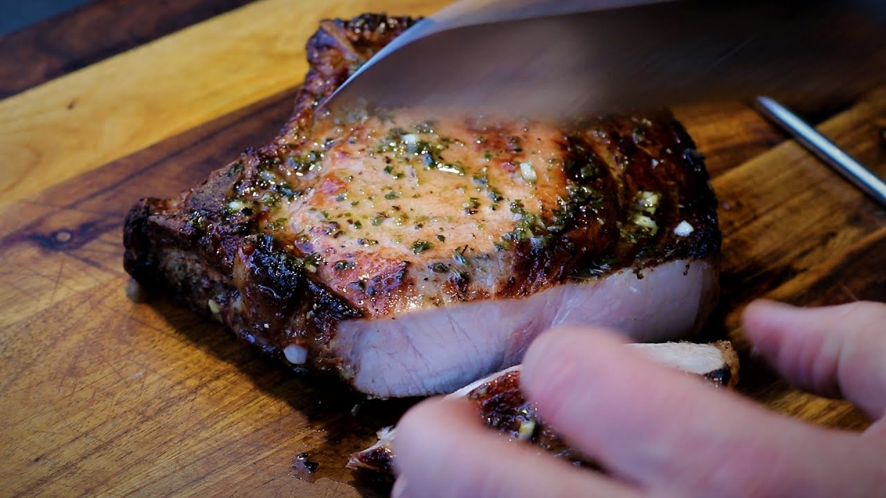 Duroc Schweinekotelett à la Fiorentina