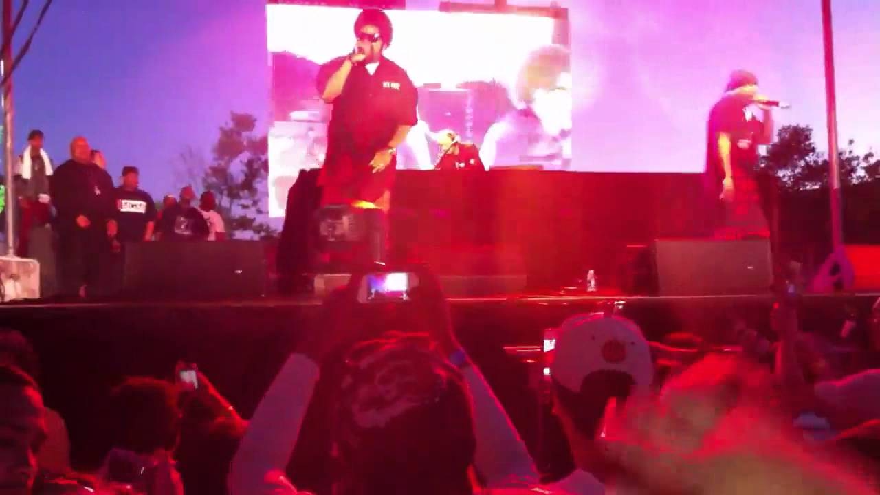 Ice Cube & WC performing 