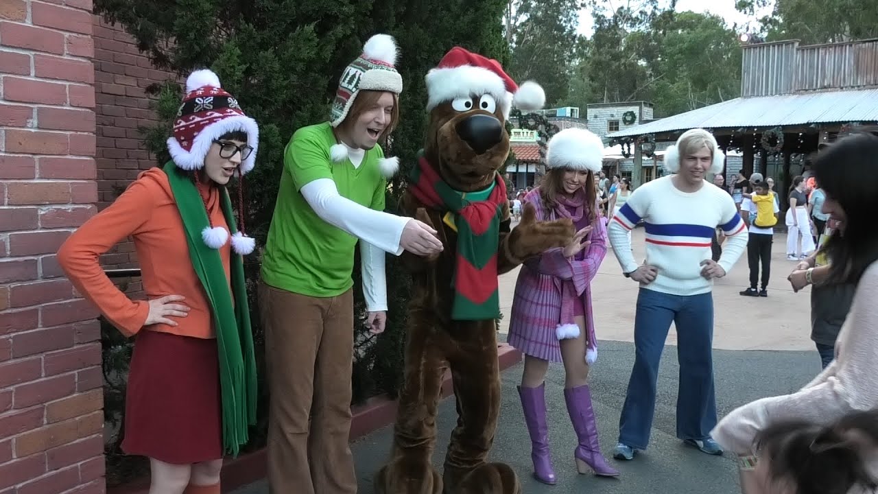 White Christmas Movie World Gold Coast 2023