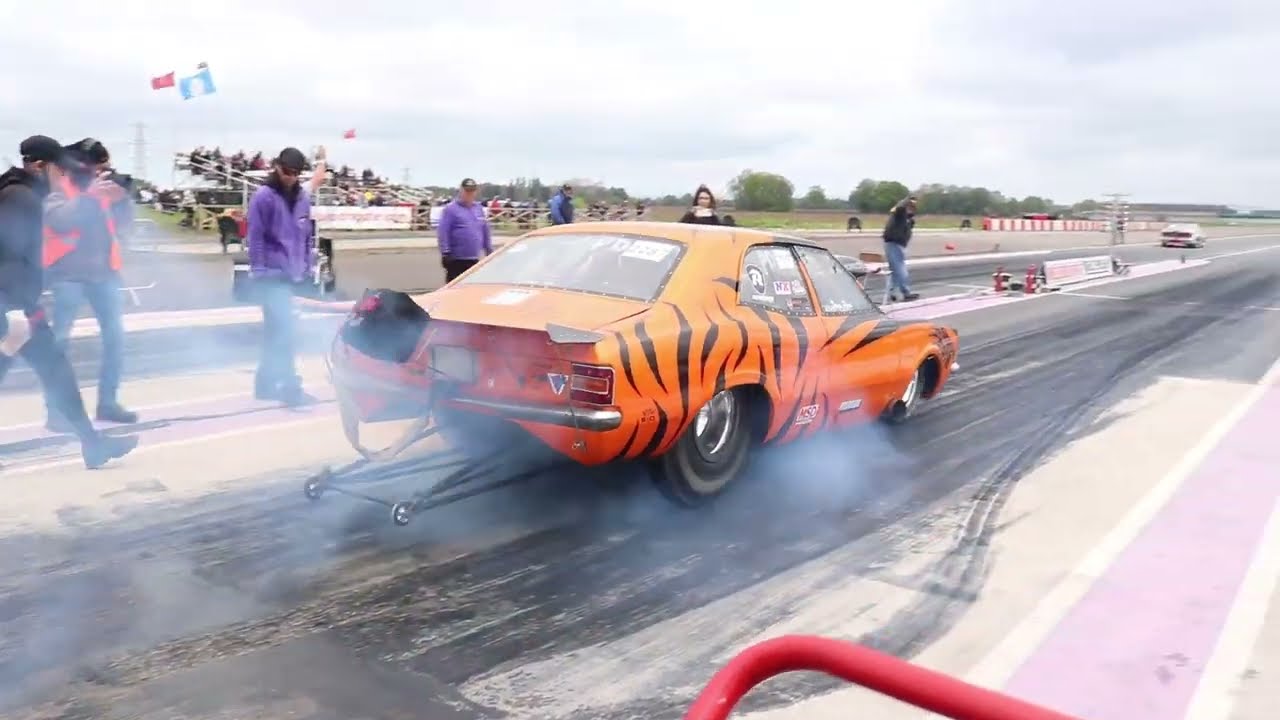 MK3 Ford Cortina Drag Racing Crash