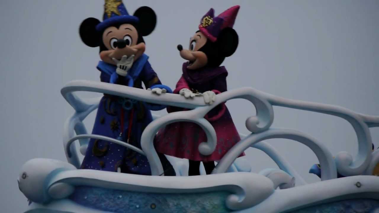 Be Magical!：撤収時のミッキーとミニー