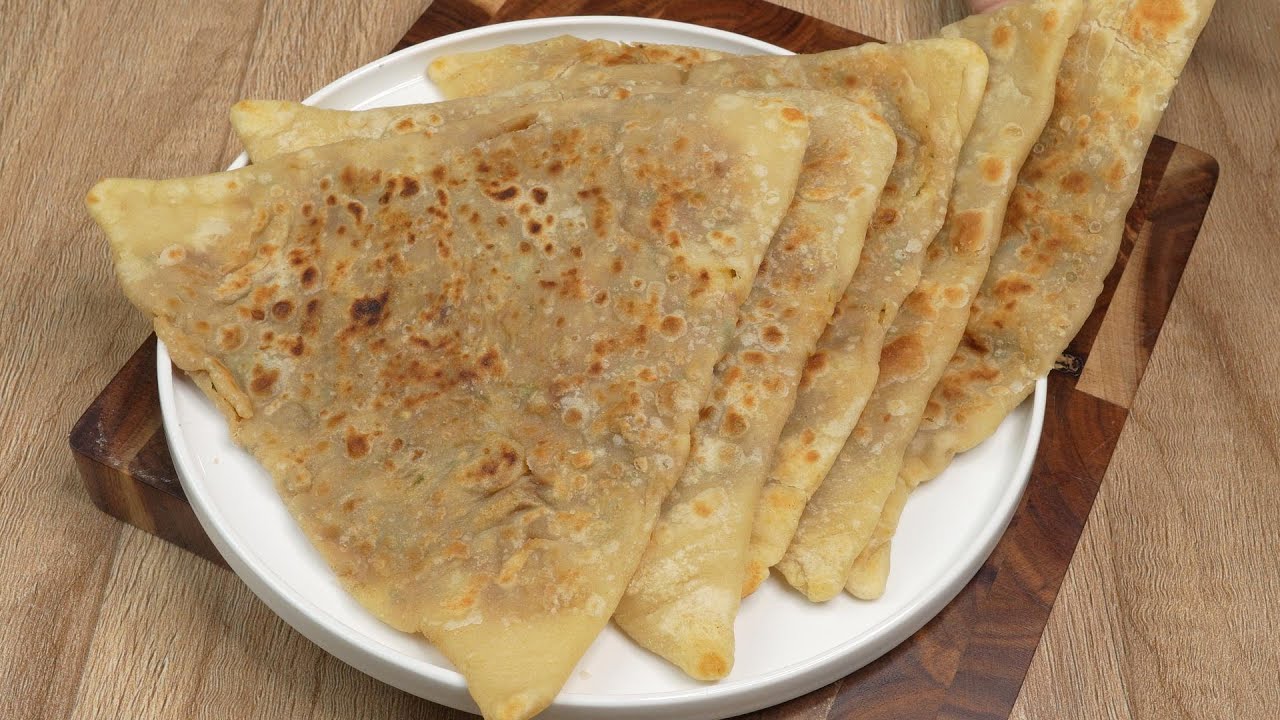 Absolutely delicious, flavorful better than the restaurant !  Aloo Paratha Triangles