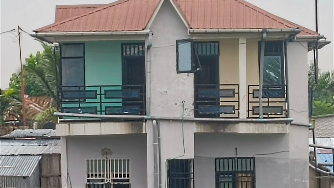 DEUX OFFRES À VENDRE 10M/10 PLUS 8M/22 KINKOLE CNPP C/NSELE  LA DISCUSSION est obligatoire