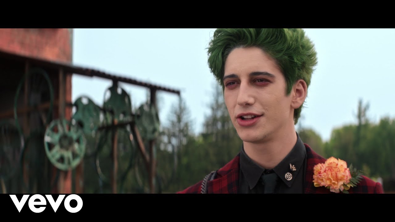 Milo Manheim, ZOMBIES &ndash; Cast - Exceptional Zed (Reprise) (From 