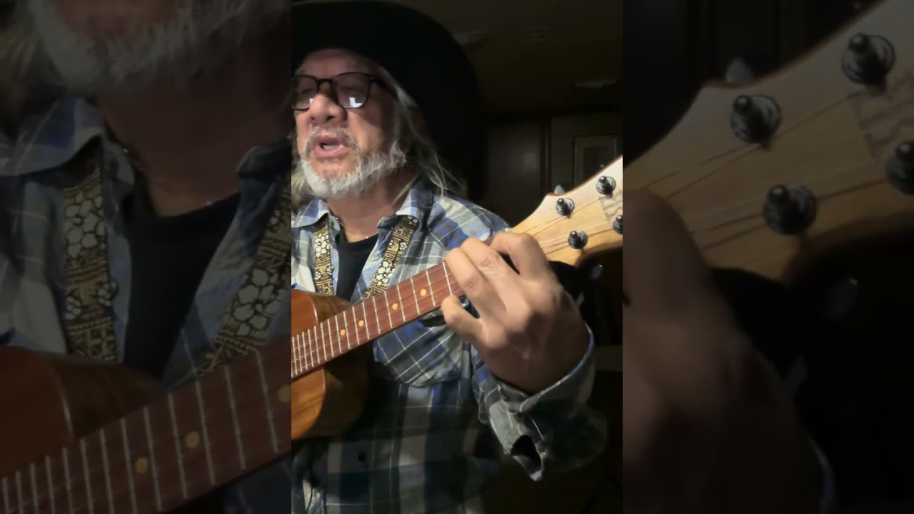 Reflecting on the year and decided to play this song by Alan Jackson “Remember When”