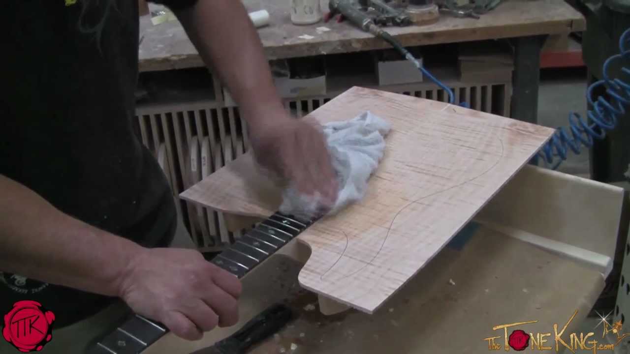 KIESEL / CARVIN : BODY BUILD (Carvin Guitars)