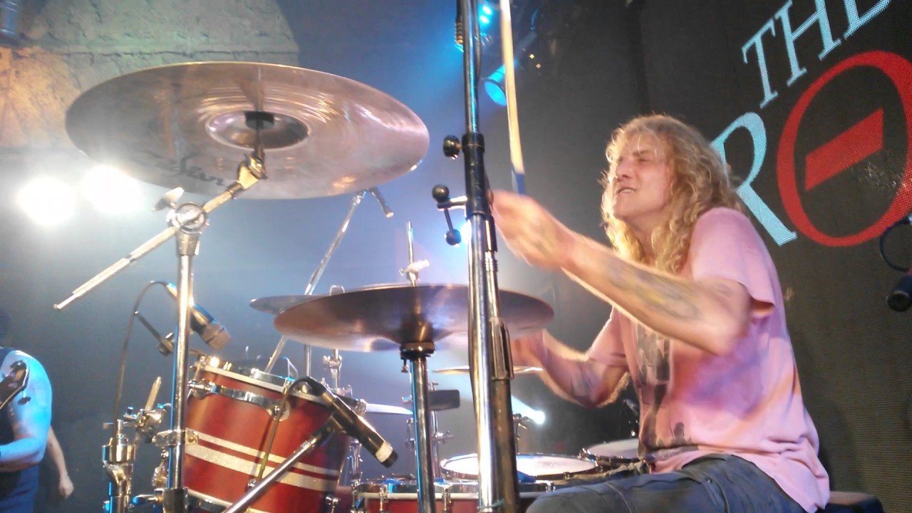 knocking on heavens door 