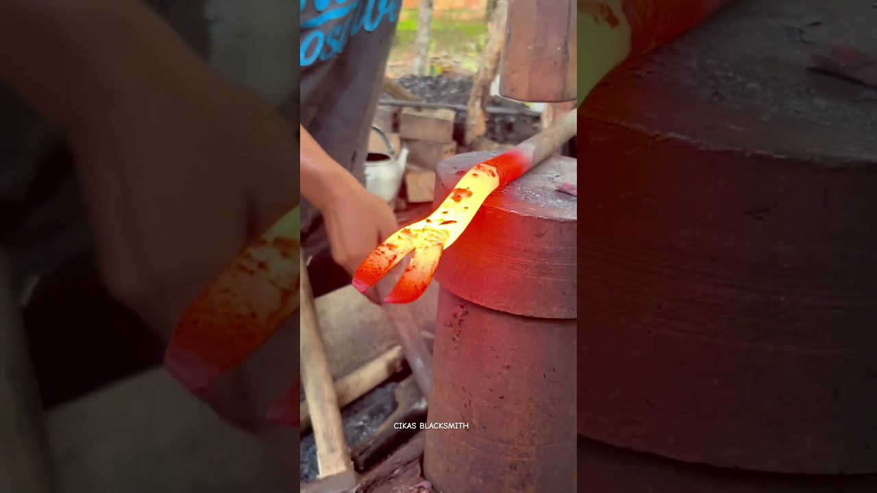 Making Of Pry Bar Tool 😍 #blacksmith #craftsmanship #handforged #traditional #travel