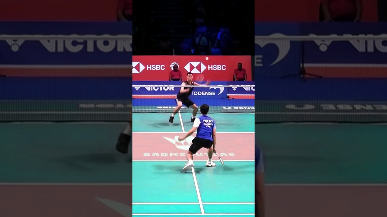 Amazing Play 🔥🏸 #badminton #shuttlesmash #badmintonlovers #badmintonepic #epicrally #badmintonskills