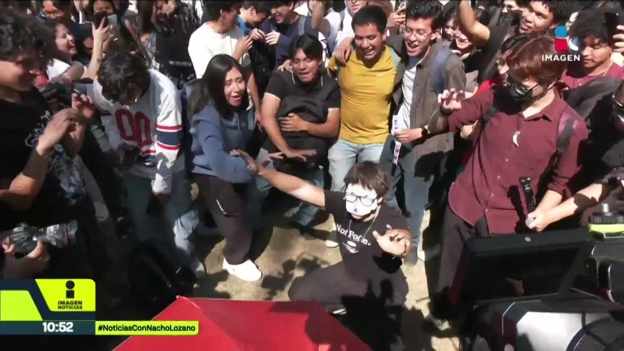 Muchos curiosos y pocos Therians en la primera convivencia convocada en la UNAM