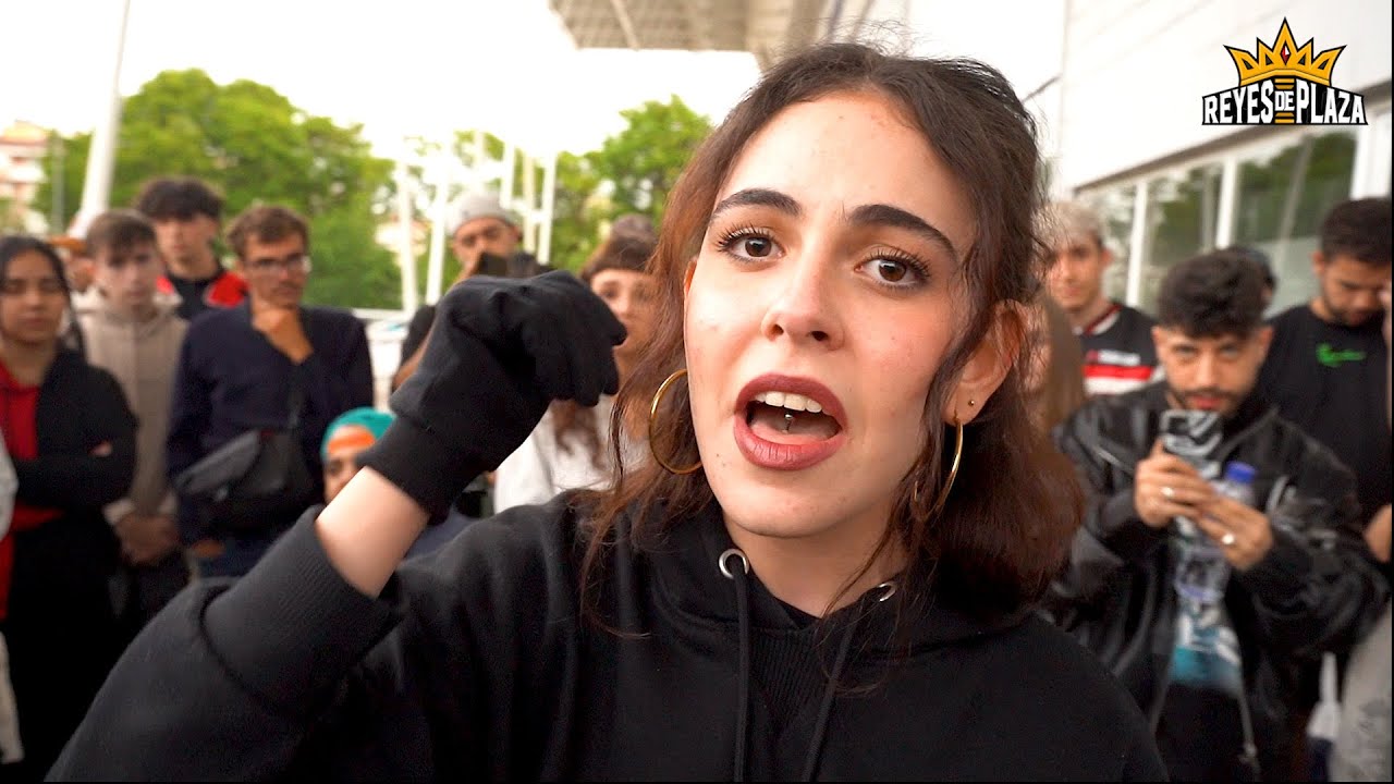 JULIA CRY - 