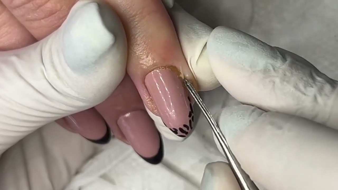 Deep Clean: Essa Transforma&ccedil;&atilde;o de Unha &eacute; Muito Satisfat&oacute;ria! 😱