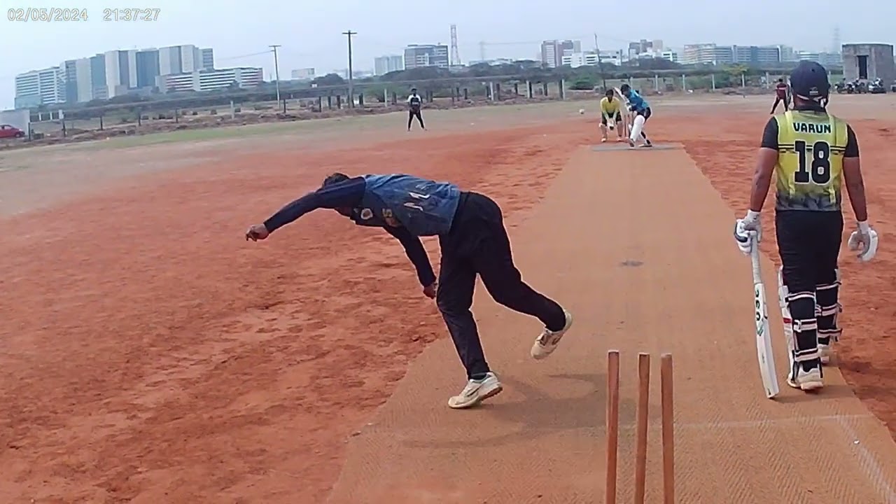 BACK TO BACK WICKETS FOR OPPONENT BOWLER STRIKERS UNITED VS TITANS CC