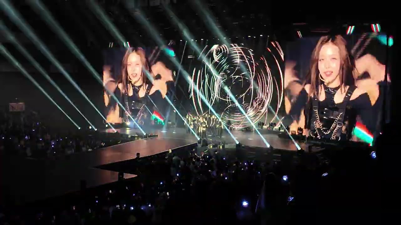 Aespa Live in Seattle - Whiplash | SYNK : PARALLEL LINE 1/28/2025