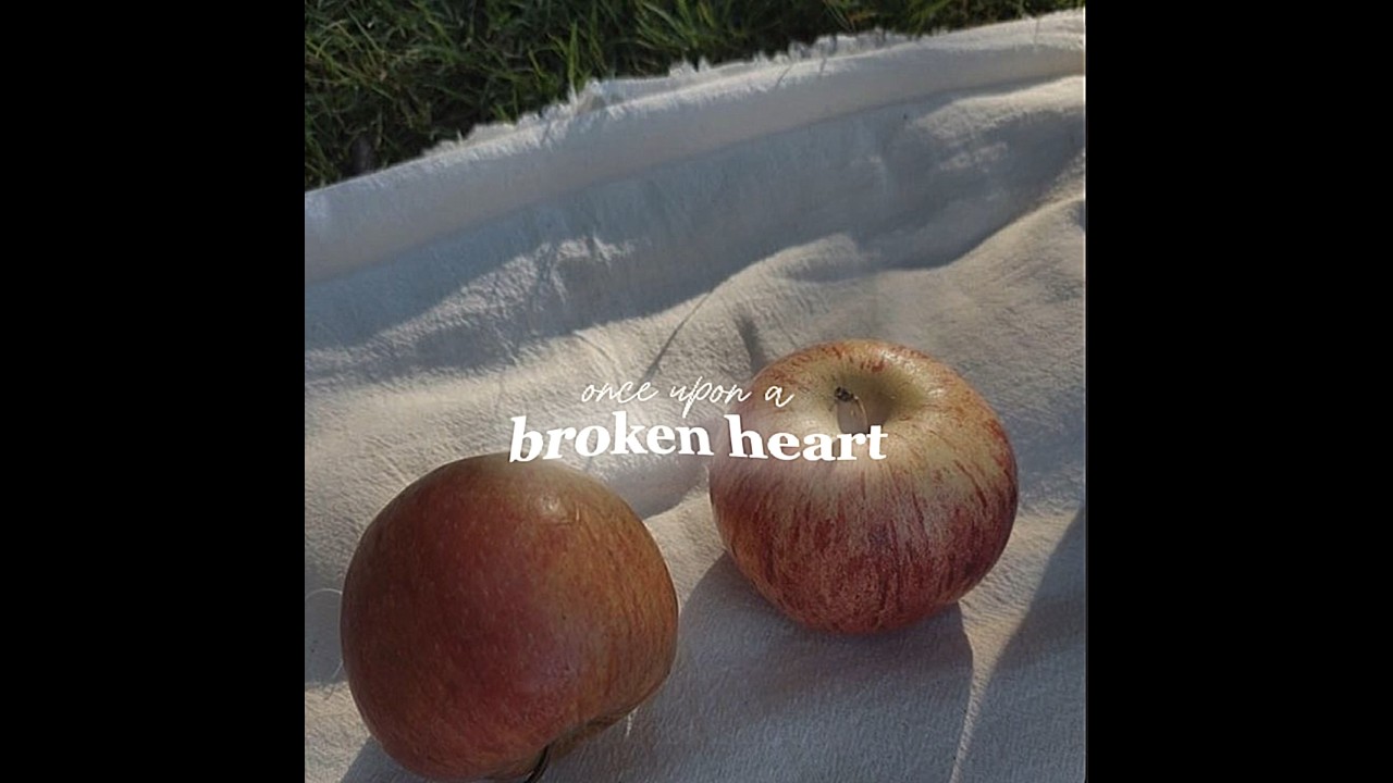 my favorite books and their aesthetics pt. 2 #ouabh #betterthanthemovies #powerless #thecruelprince