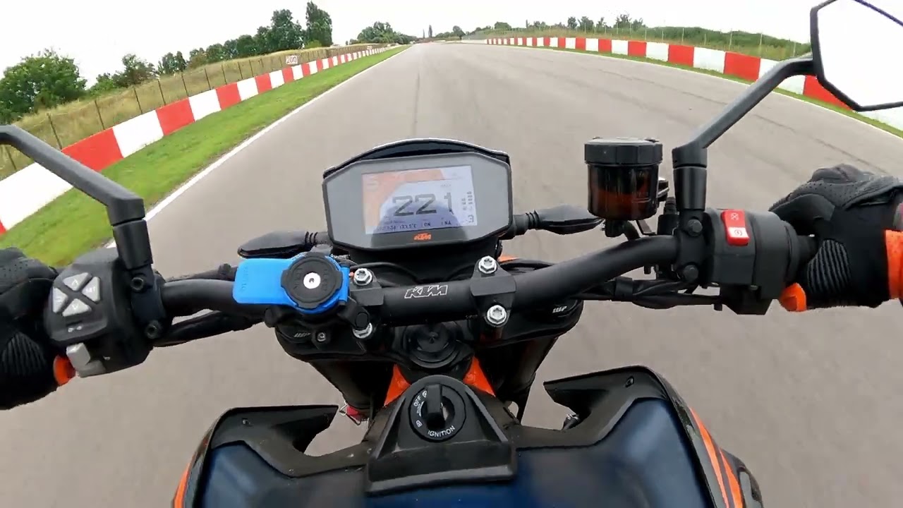 serres circuit yamaha tracer 9 gt ktm 890 duke r triumph daytona 675
