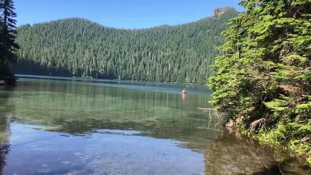 Mt Rainier National Park - Mowich Lake