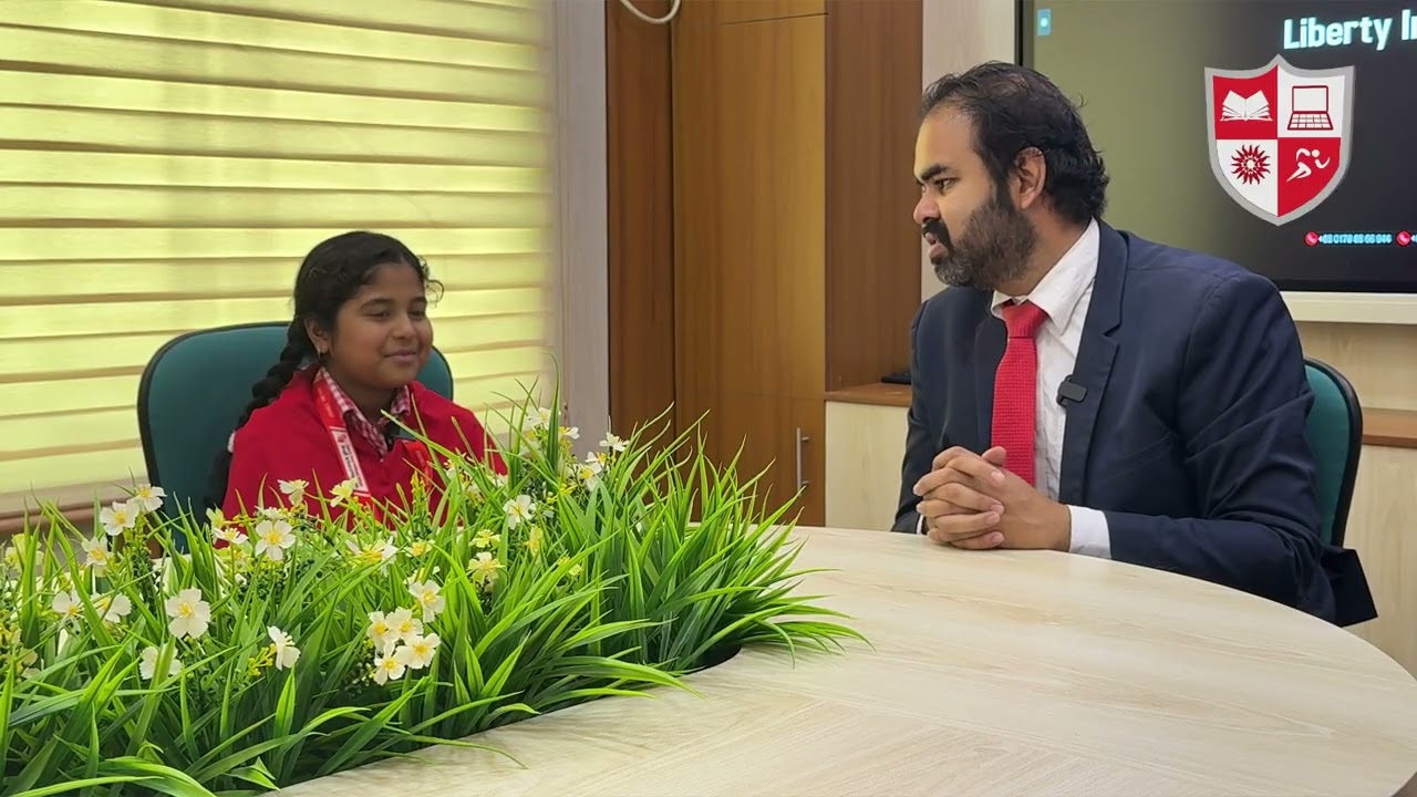 শিক্ষার্থীদের ইংলিশে কথা বলায় সাহসী করার প্রচেষ্টা...